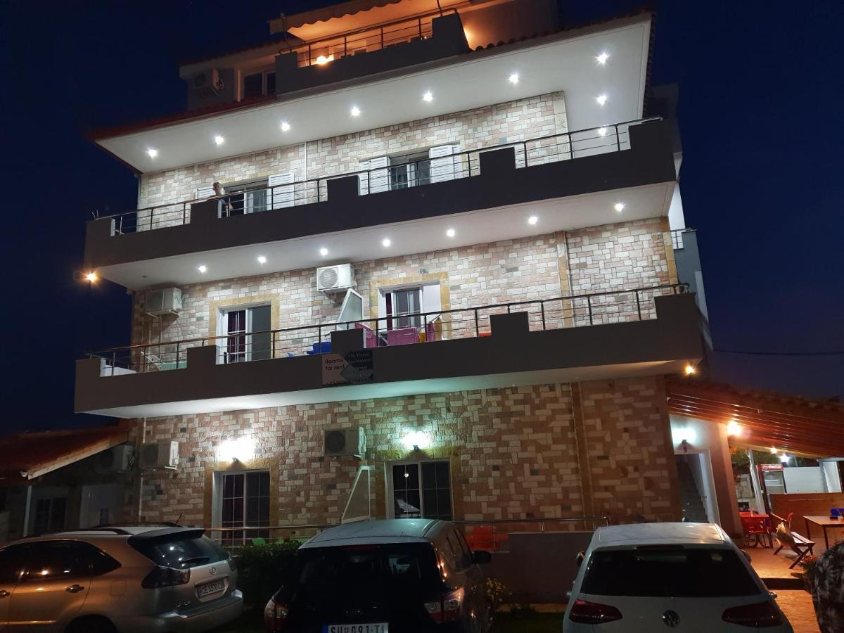 Ylli Mance Apartments Ксаміл Екстер'єр фото